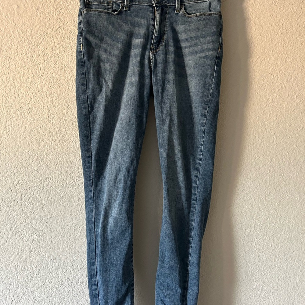 Women’s Blue Jeans